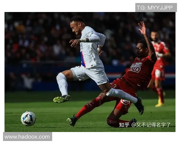 巴黎圣日耳曼宣布签下意大利国脚,引进新血激发球队活力 巴黎圣日耳曼宣布签下意大利国脚,引进新血激发球队活力